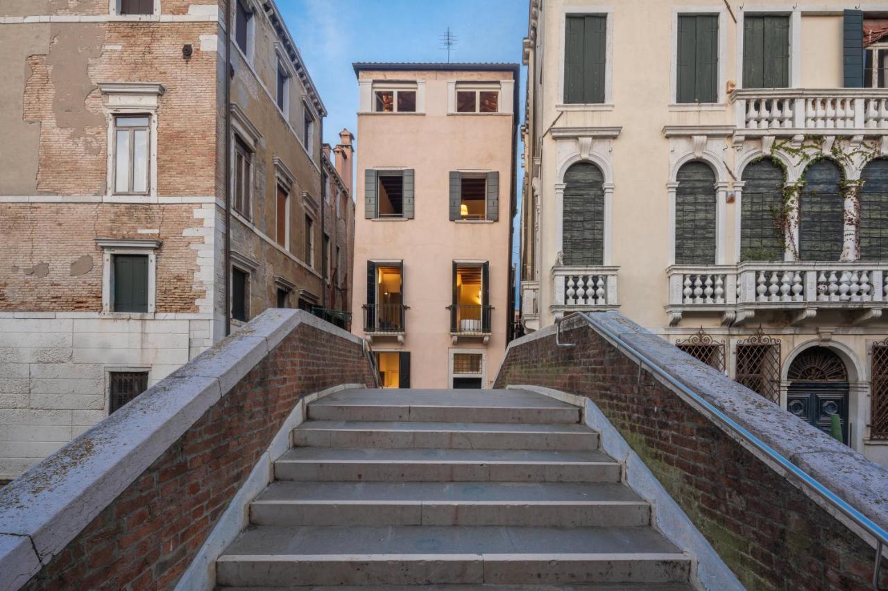 Lion Palace - San Marco R&R Venice Exterior photo